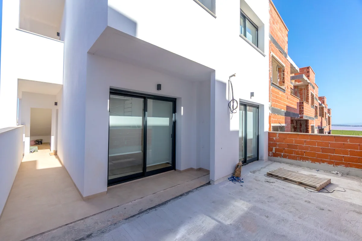 Apartament z widokiem na Różowe Jezioro – Torrevieja — 5
